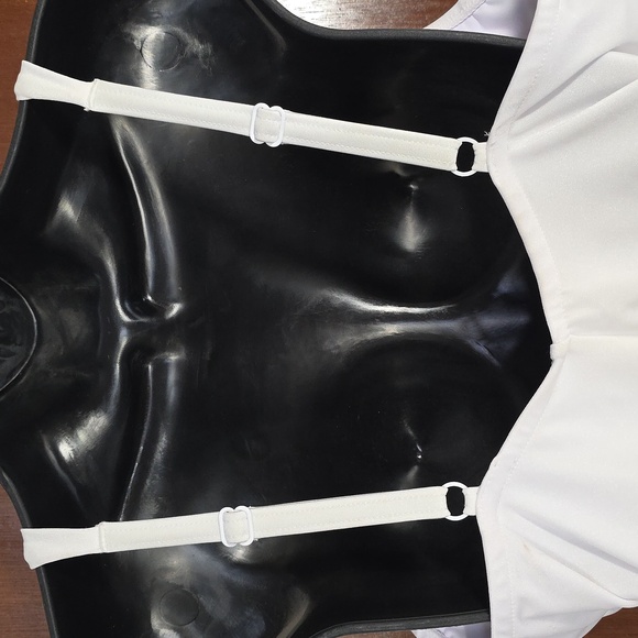 NEW VENUS White Ruched One-Piece Swimsuit - Picture 4 of 8